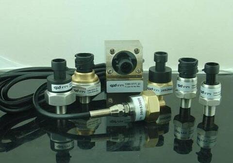 螺桿空壓機(jī)配件高溫怎樣判斷與解決方案?