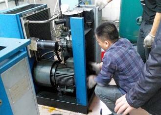 柳泰克螺桿空壓機保養(yǎng)