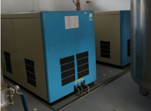 醫(yī)用純無油空壓機(jī)在中山藥業(yè)公司的應(yīng)用